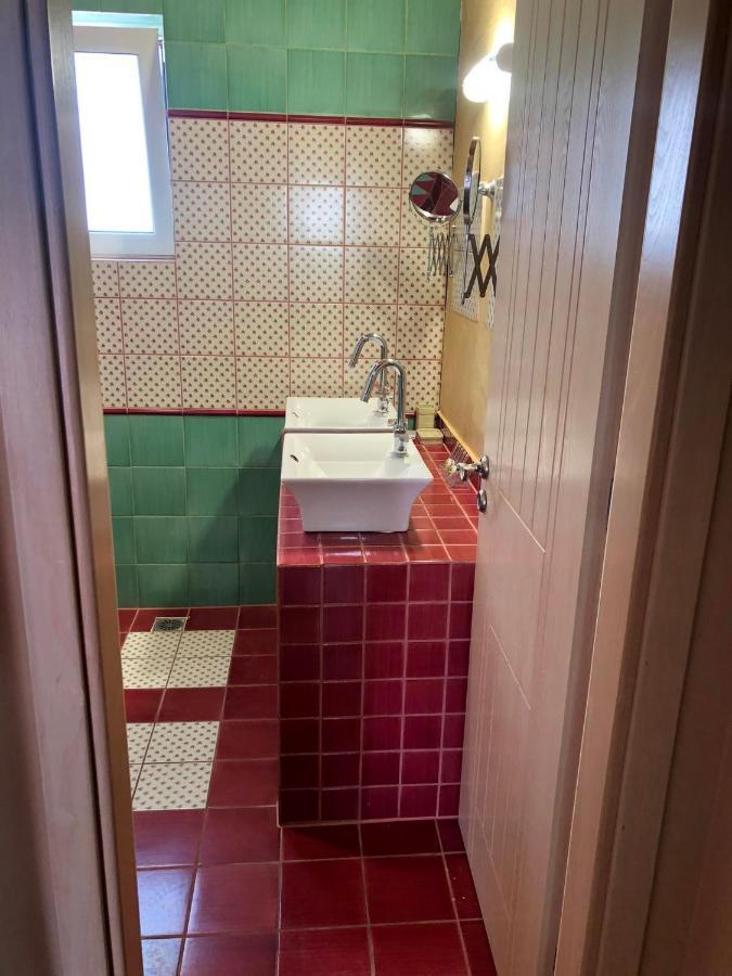 شقة Pink House باليوخورا المظهر الخارجي الصورة
